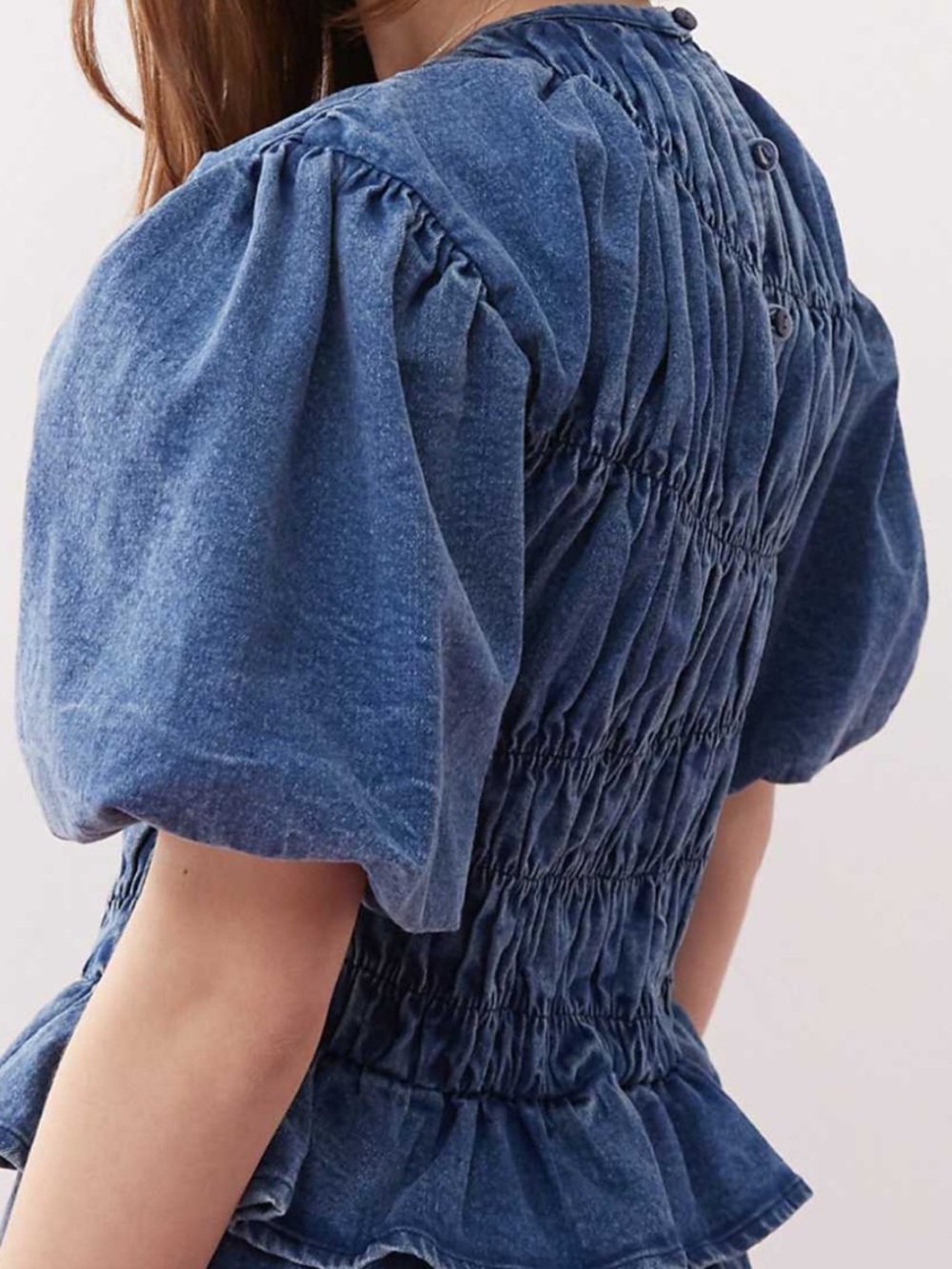 Reclaimed Vintage Blue Denim Puff-Sleeve Shirred Top - Picture 4 of 13